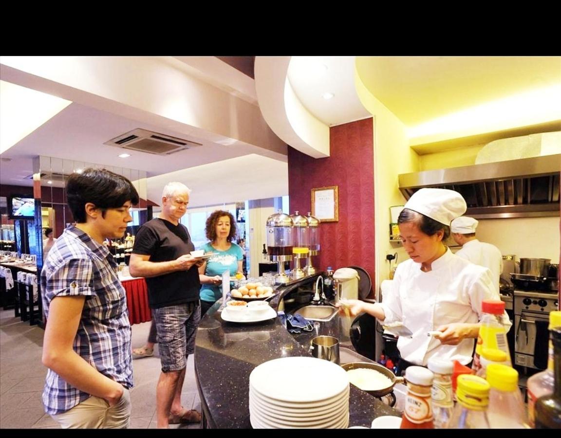 Cosiana Hotel Hanoi Bagian luar foto