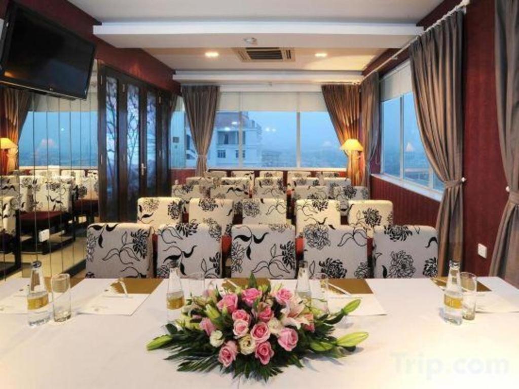 Cosiana Hotel Hanoi Bagian luar foto